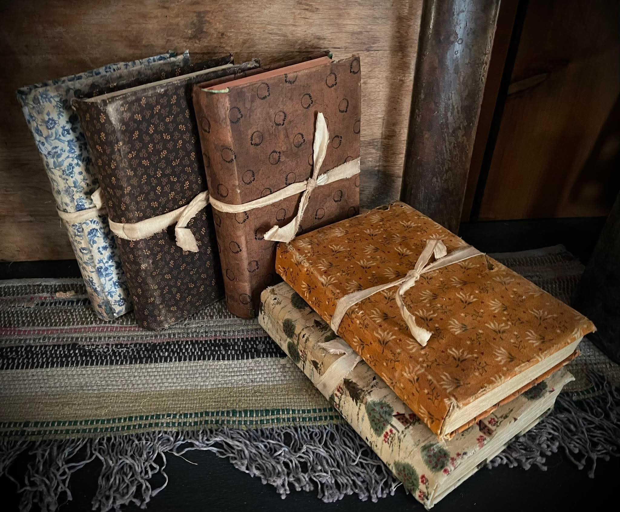 Primitive Fabric Books – Vintage Charm